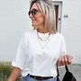 *Clean white t-shirt