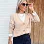 *Old school cardigan beige