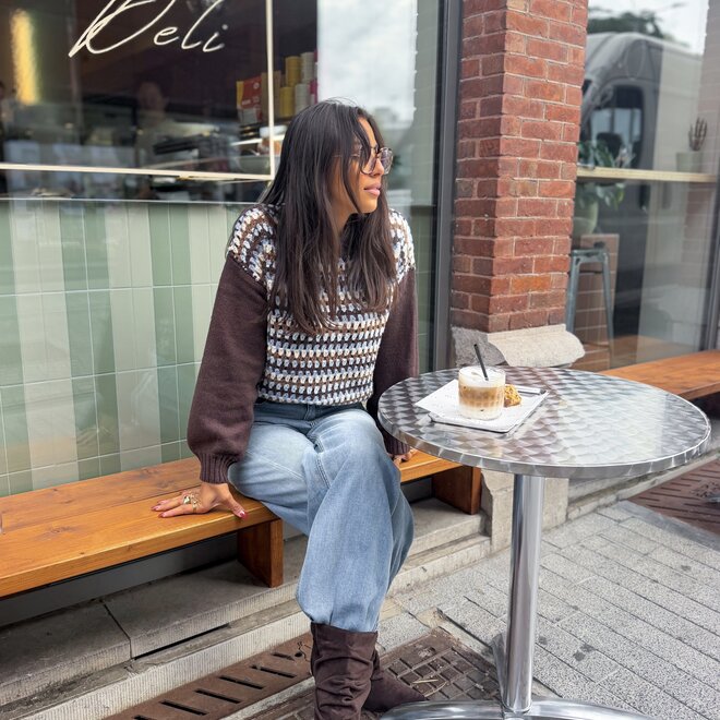 *Retro crochet pull