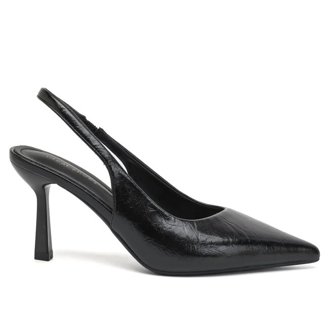 *Classy black heels