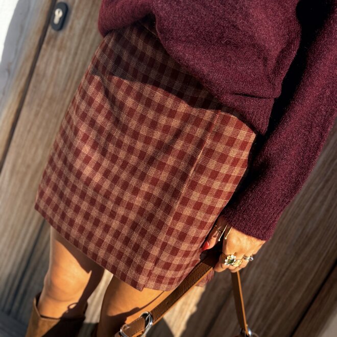 *Ranya Skirt Burgundy