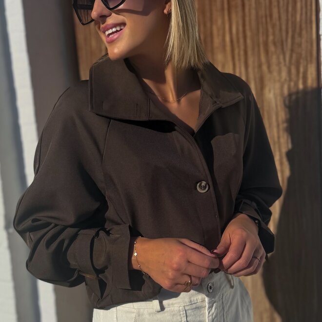*Brown elastic vest