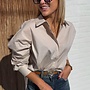 *The classic shirt beige