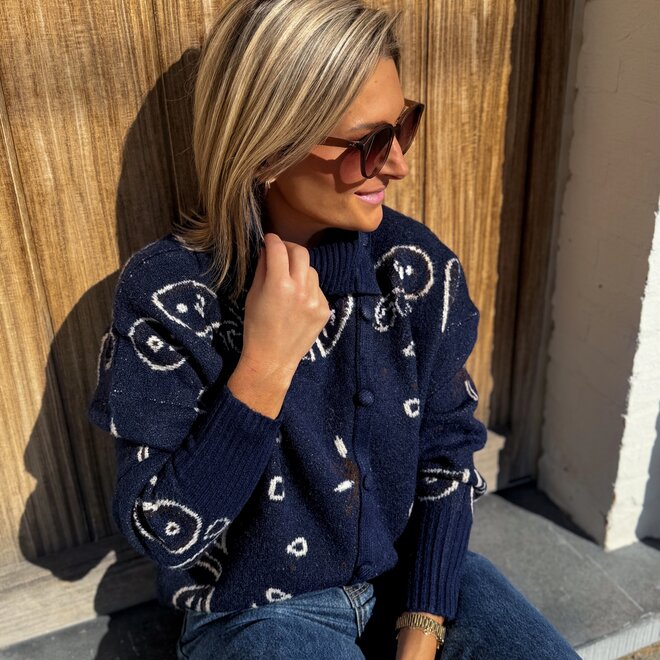 *Be paisley pull