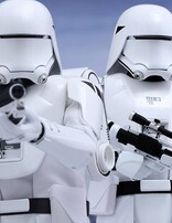 Hottoys Star Wars - Episode VII: First Order Snowtroopers 1:6 figure Set