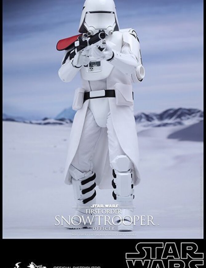 Hottoys Star Wars - Episode VII: First Order Snowtrooper Officer 1:6 figure