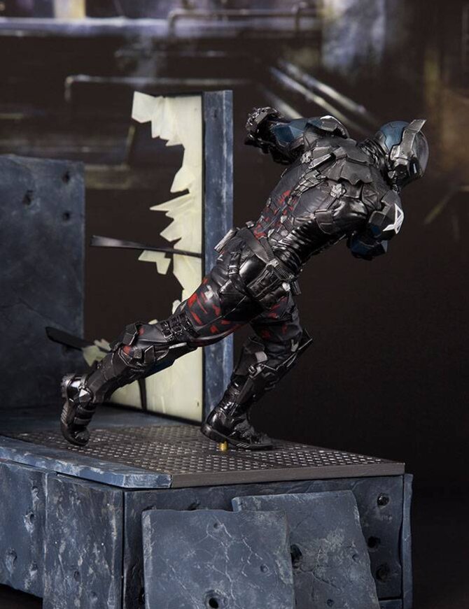 Kotobukiya DC Comics ARTFX+ PVC Statue 1/10 Arkham Knight 25 cm