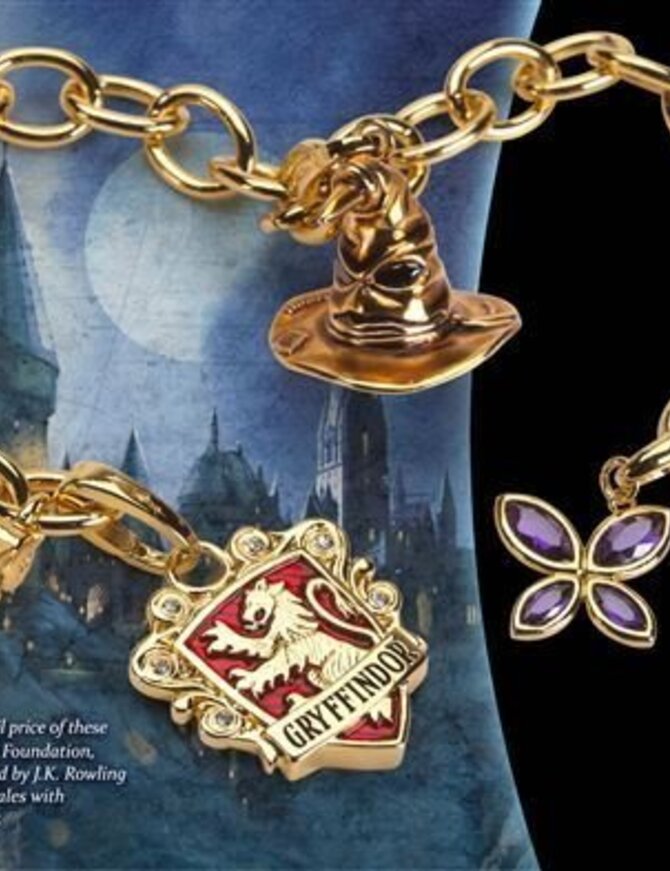 The Noble Collection Lumos Gryffindor Charm Bracelet