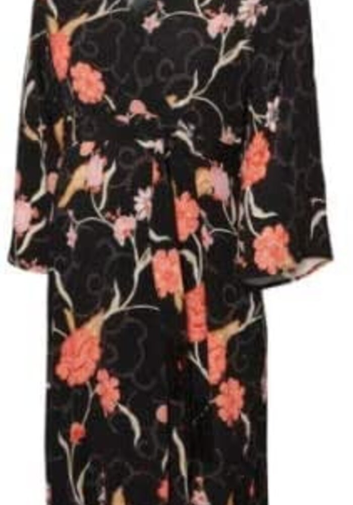 Mamalicious MLORIENTAL 3/4 WOVEN ABK DRESS