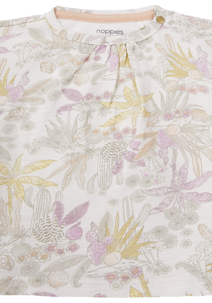 Noppies Girls Tee Nephi short sleeve all over Pristine