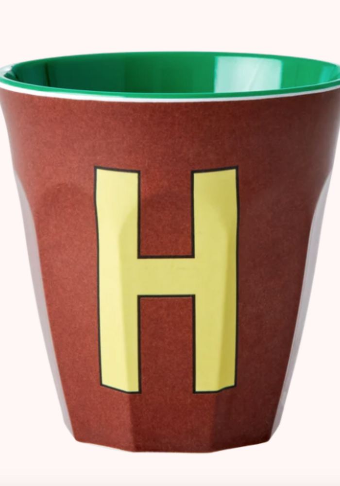 Rice beker melcu-alphb Letter H Bruin