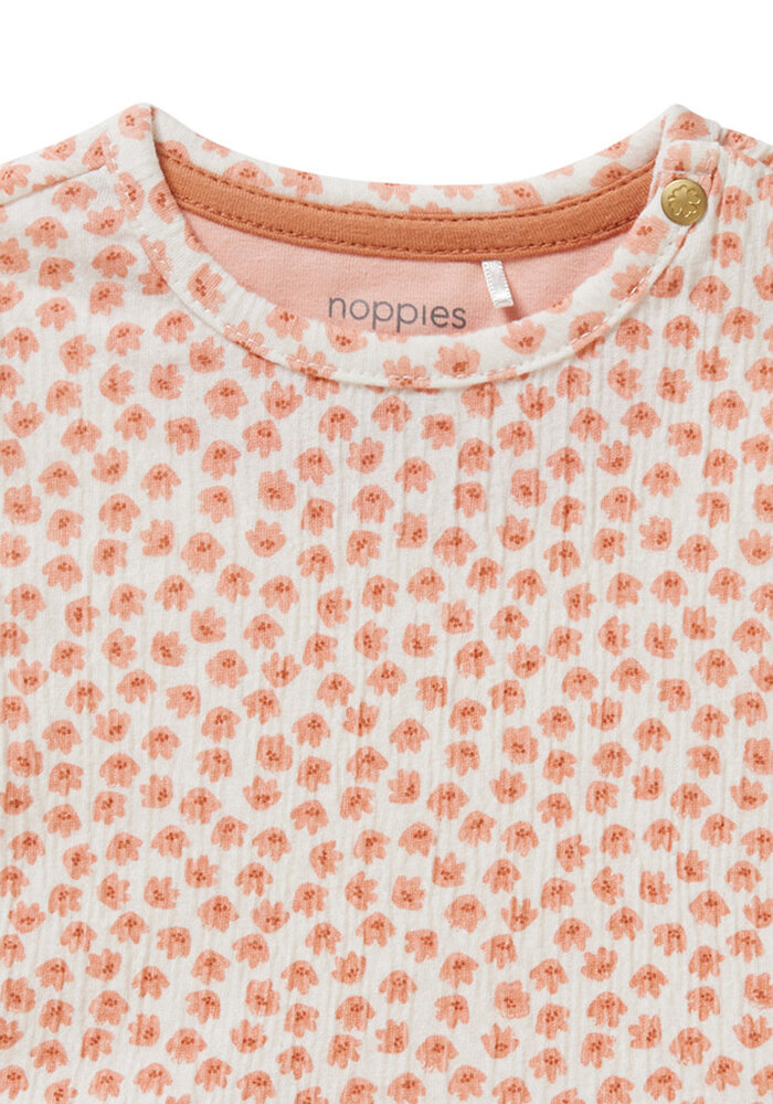 Noppies Girls Tee Cardiff short sleeve allover print Whisper White