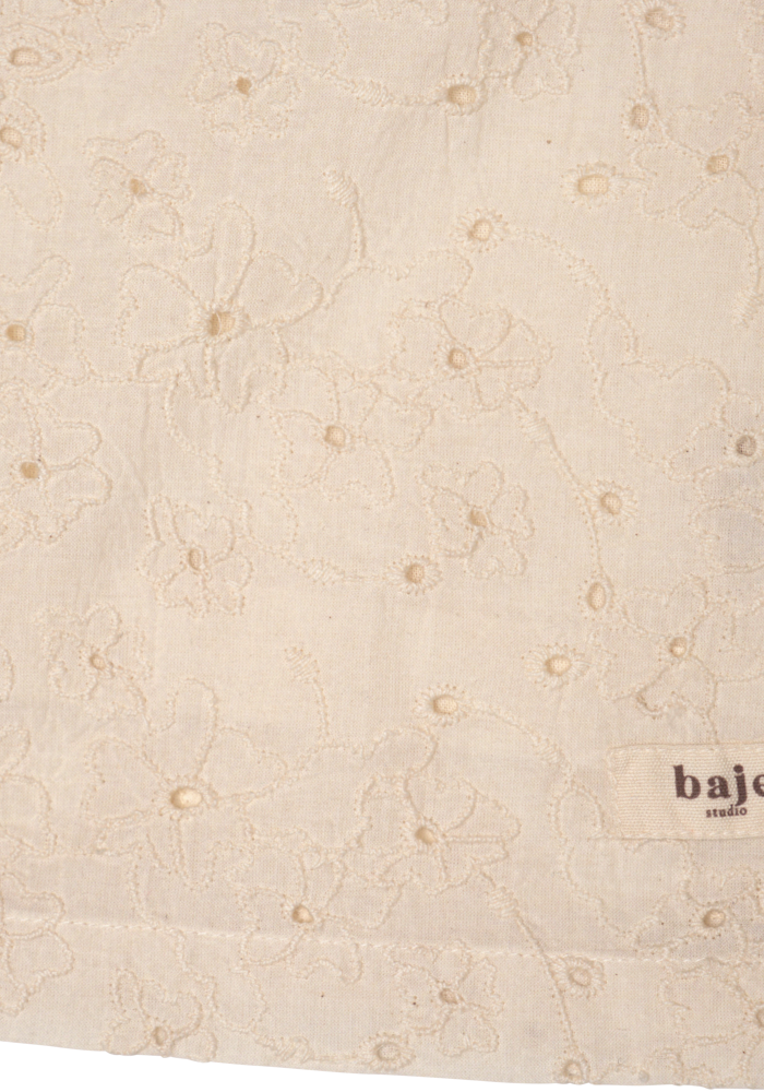 Baje Studio Beau shortsleeve white