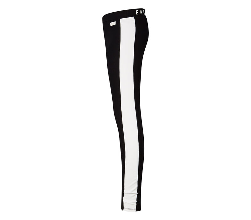 Leatitia black