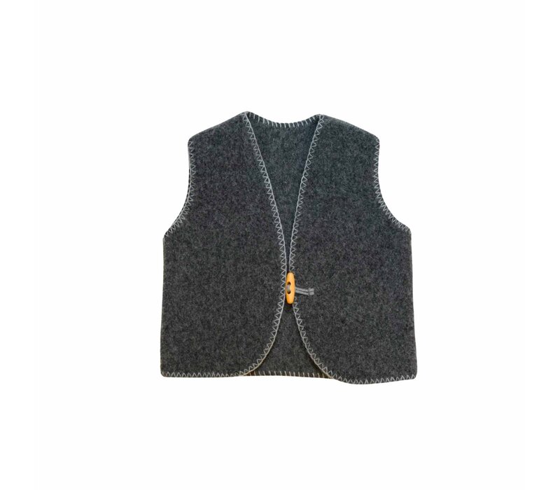 We Are Wovens Bodywarmer Milo Cooked wool Black Tea