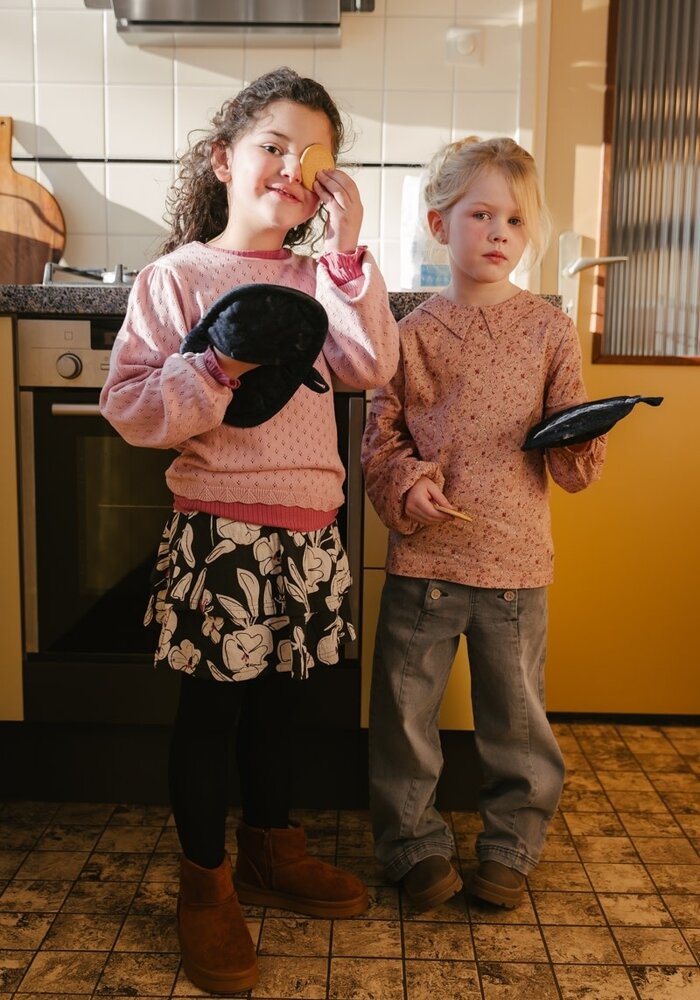 Levv PITNEYLW243 AOP White Flower