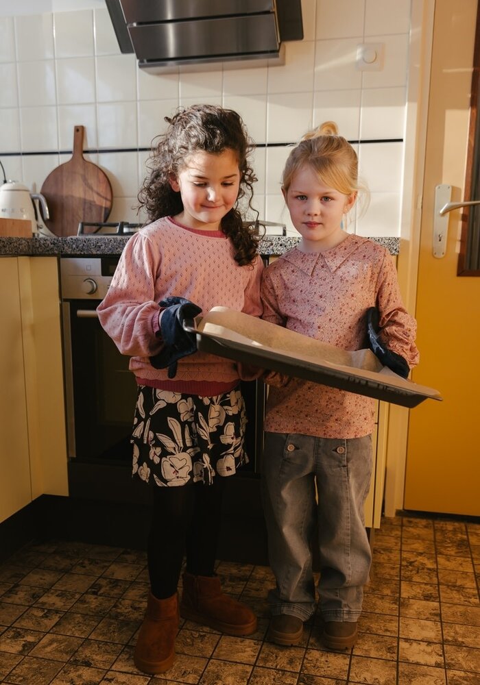 Levv PITNEYLW243 AOP White Flower