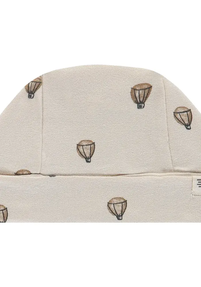 A Tiny Story baby hat pearl