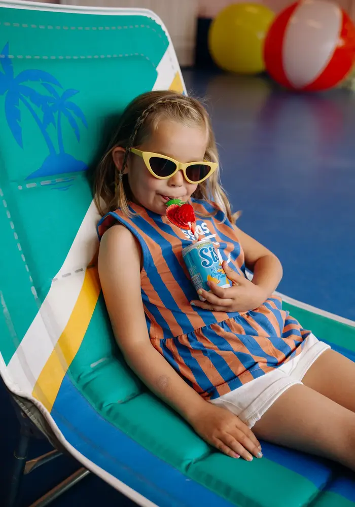 Stains and Stories girls t-shirt sleeveless dusty orange