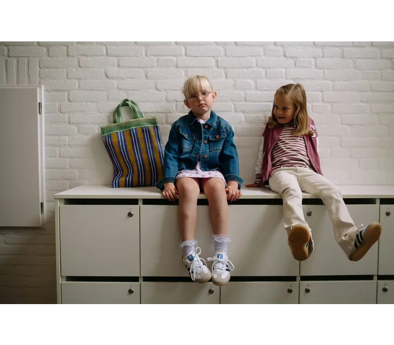 Stains and Stories girls flared denim ivory