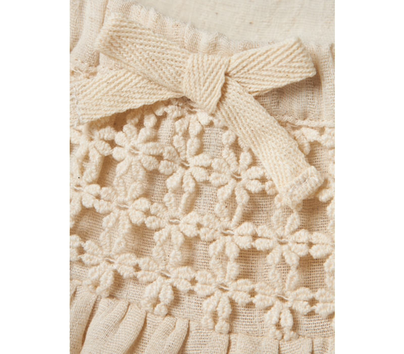 Name it NMFJATTI STRAP TOP Bleached Sand