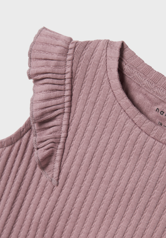 Name it NMFJESSIA CAP TOP Purple Dove