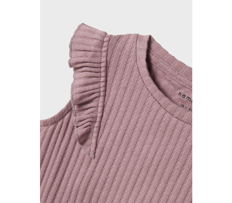 Name it NMFJESSIA CAP TOP Purple Dove
