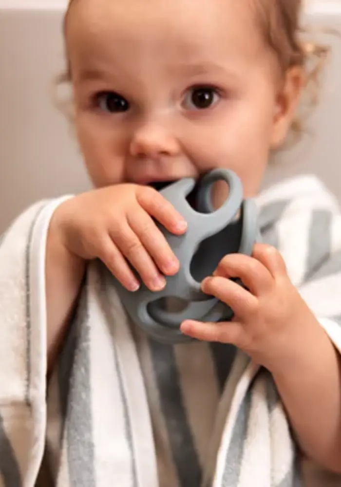 Jollein Bijtring Bal Siliconen Sea Green