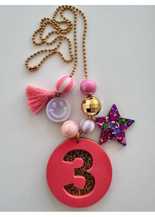 ByMelo Bymelo Verjaardagsketting Roze/ Glitter cijfer 3