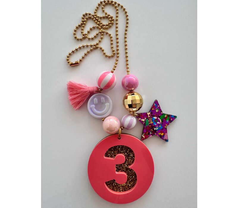Bymelo Verjaardagsketting Roze/ Glitter cijfer 3