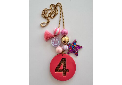 ByMelo Bymelo Verjaardagsketting Roze/ Glitter cijfer 4