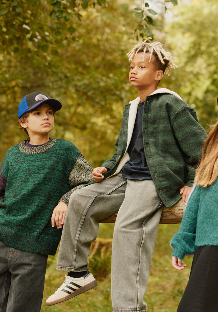 Molo Gracia Cosmic Ray