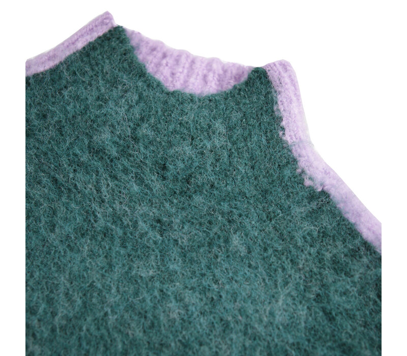 Molo Gracia Cosmic Ray