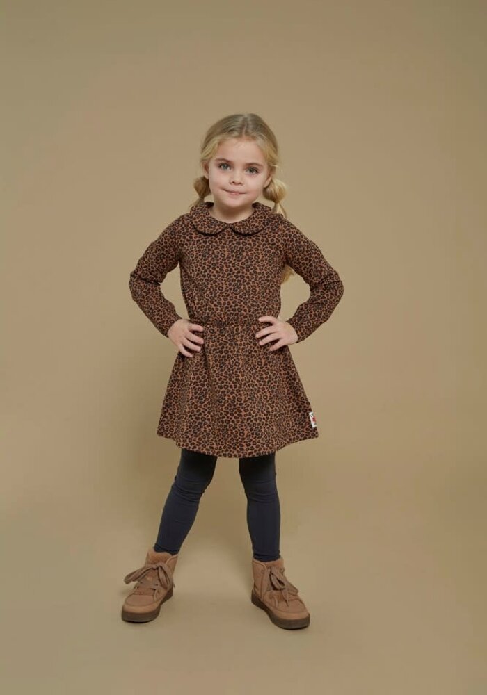 Jubel Jurk AOP - Queen Of Hearts Bruin