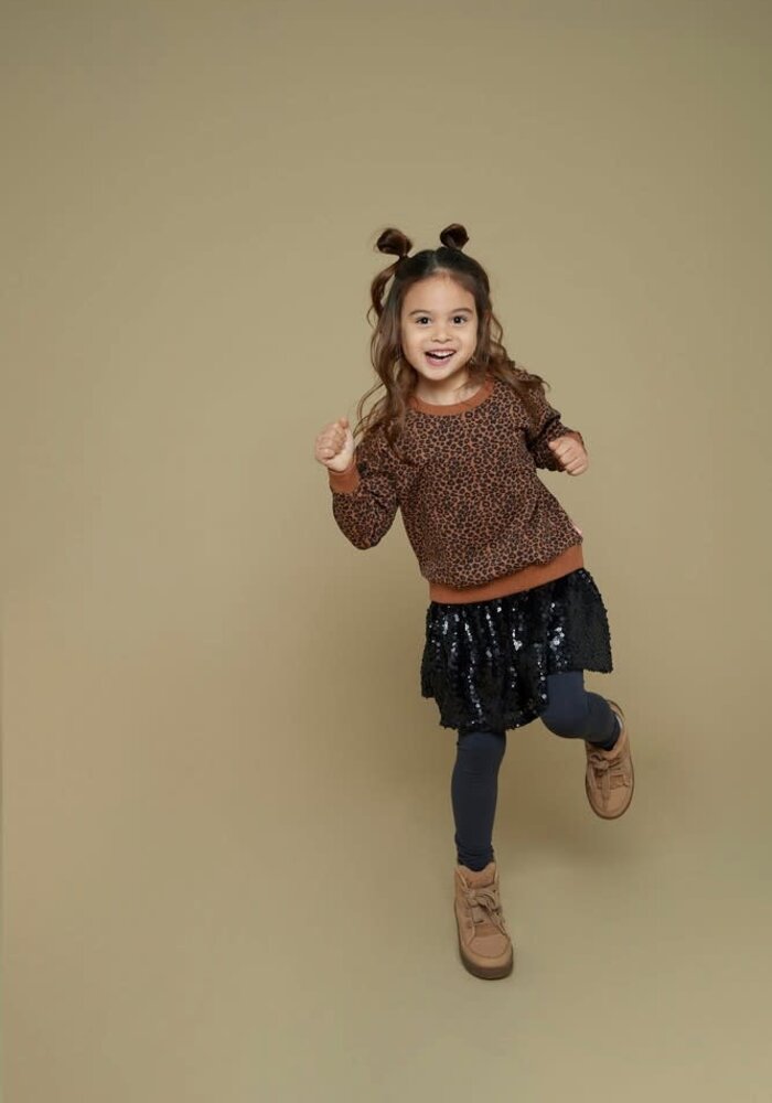 Jubel Sweater AOP - Queen Of Hearts Bruin