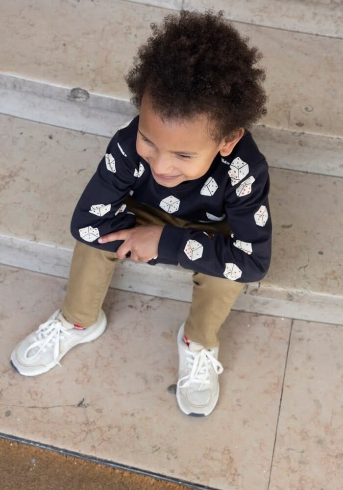 Sturdy Sweater AOP - Couch Club Zwart