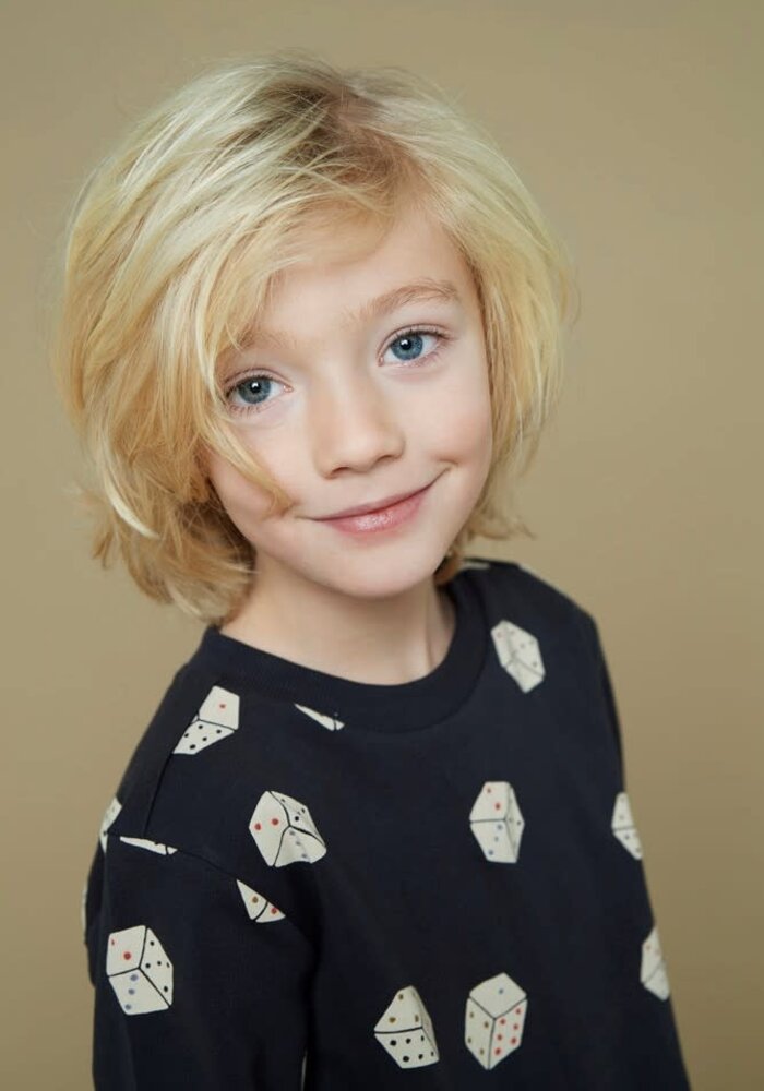 Sturdy Sweater AOP - Couch Club Zwart