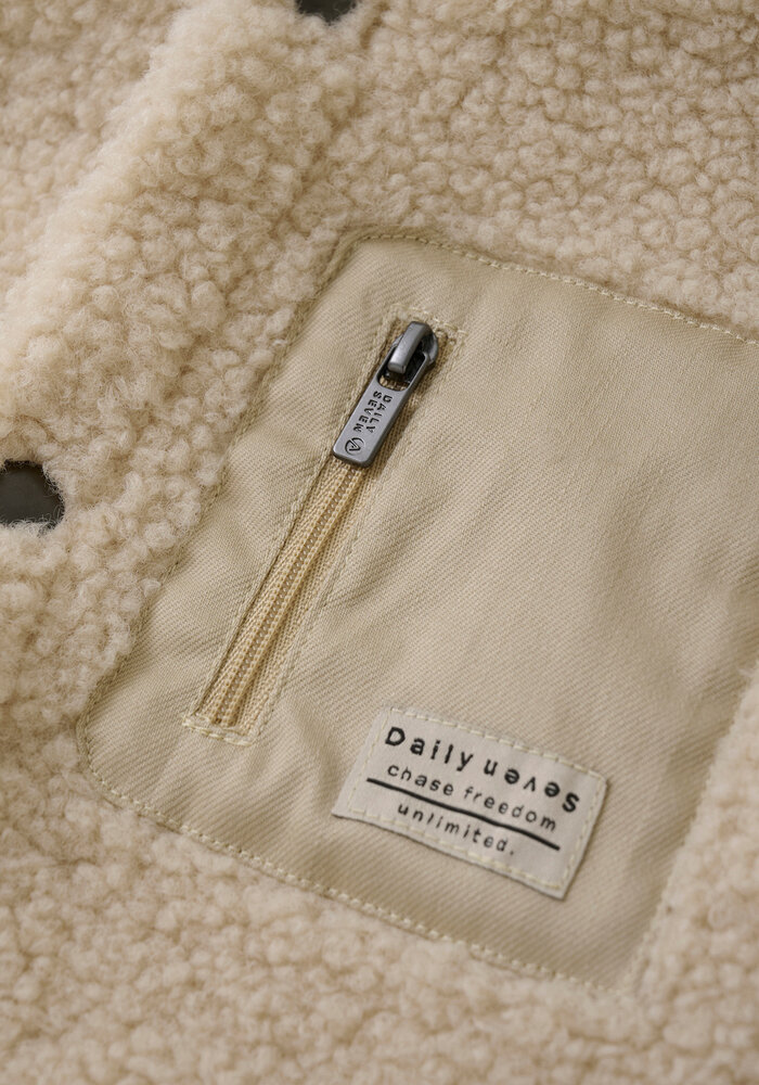 Daily Seven Bodywarmer Teddy Sandshell