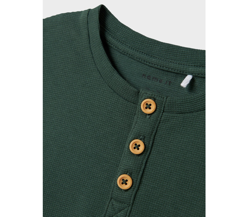 Name it NMMNOTE LS GRANDAD TOP Garden Topiary