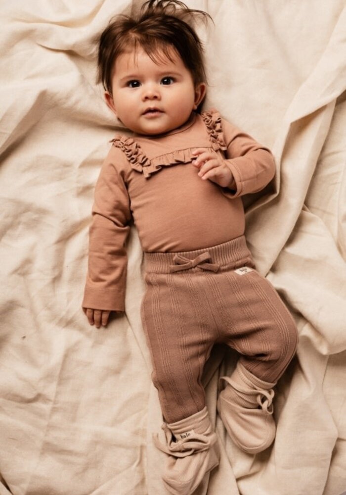 Baje Studio Soral Peach almond