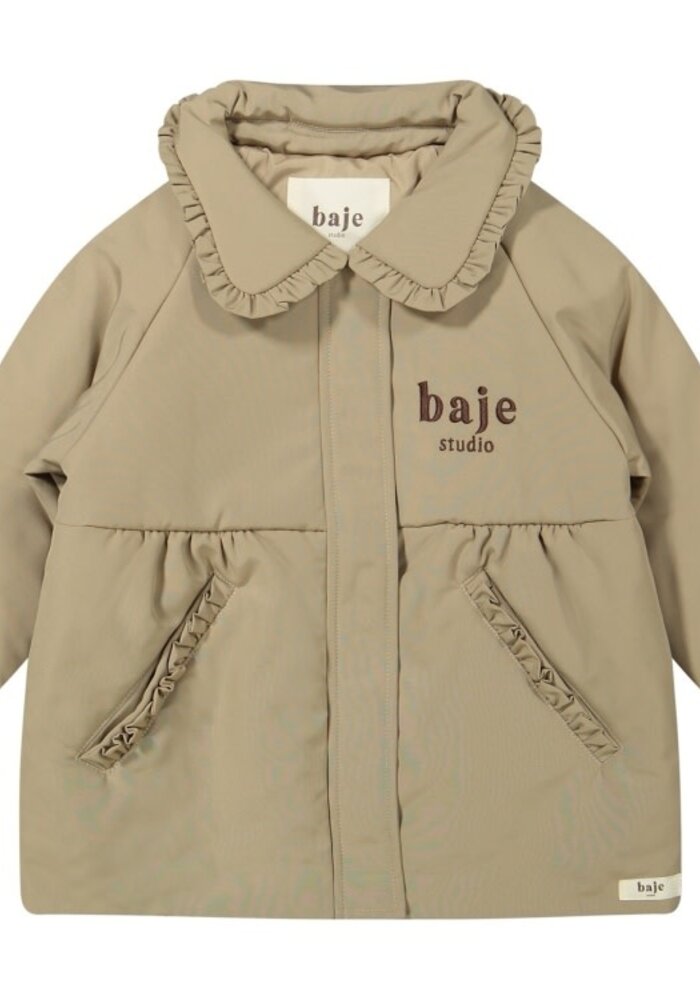 Baje Studio Louise Sand desert