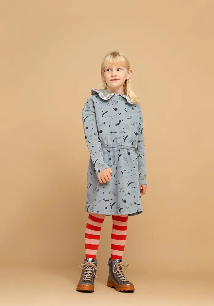 Sproet & Sprout Dress universe print  Stone grey