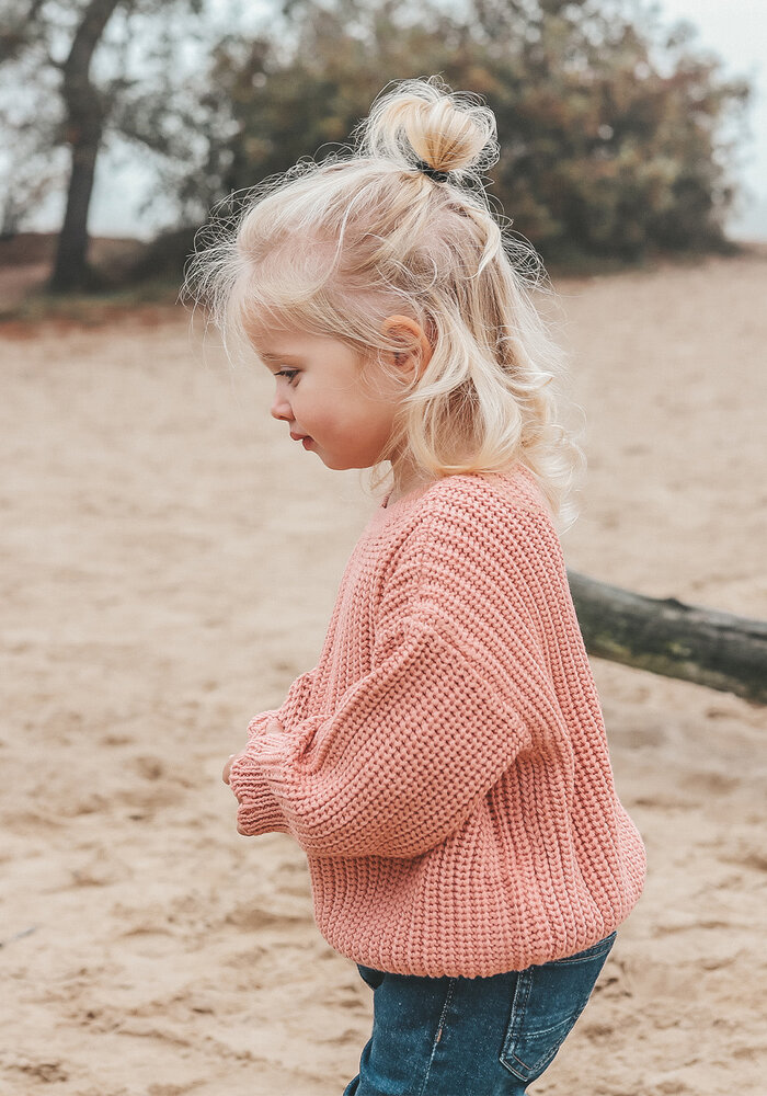 Your Wishes Knit | Chunky Scallop Sweater Rose Dawn