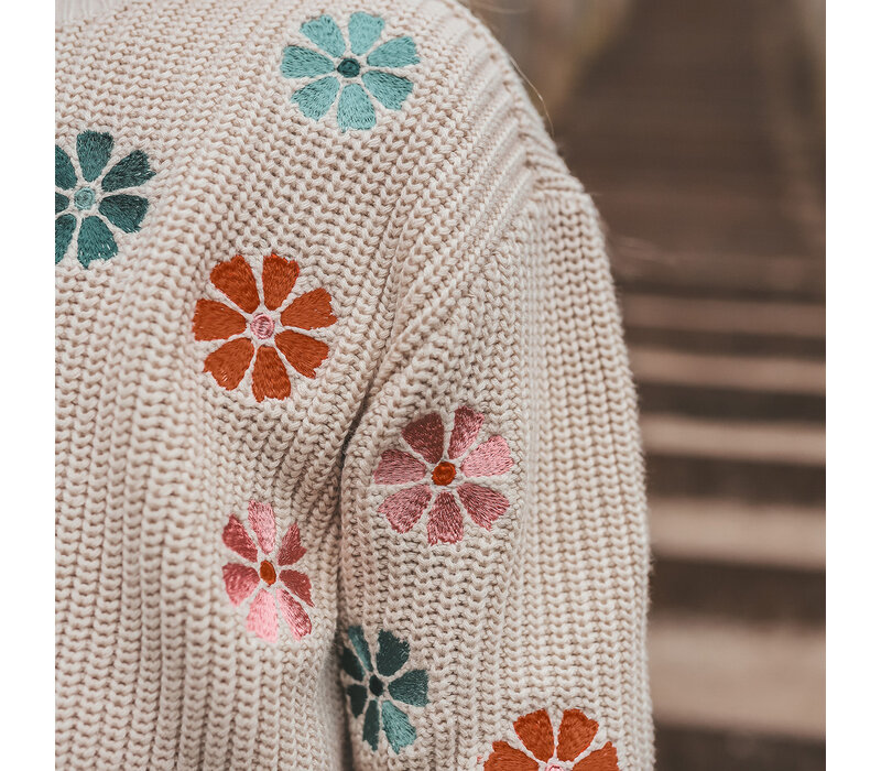 Your Wishes Embroidered Flowers | Sweater Oyster Gray