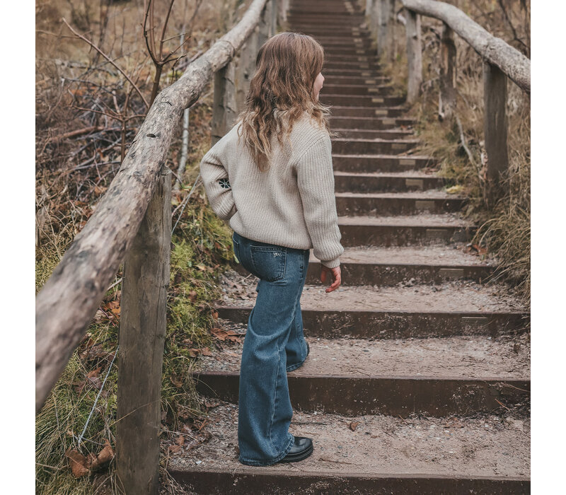 Your Wishes Embroidered Flowers | Sweater Oyster Gray