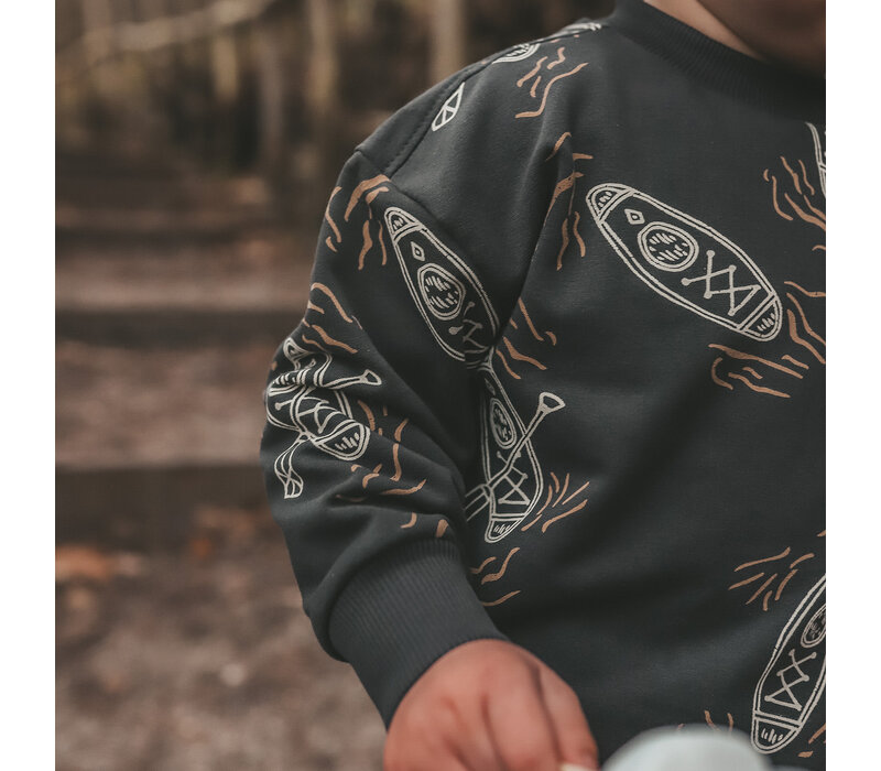 Your Wishes Canoe | Relaxed Sweater Raven