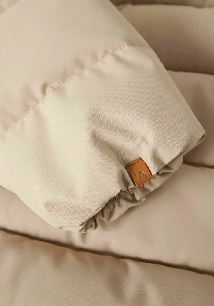 Name it NMFLAMEDOW03 PUFFER LONG JKT FO LIL Oxford Tan