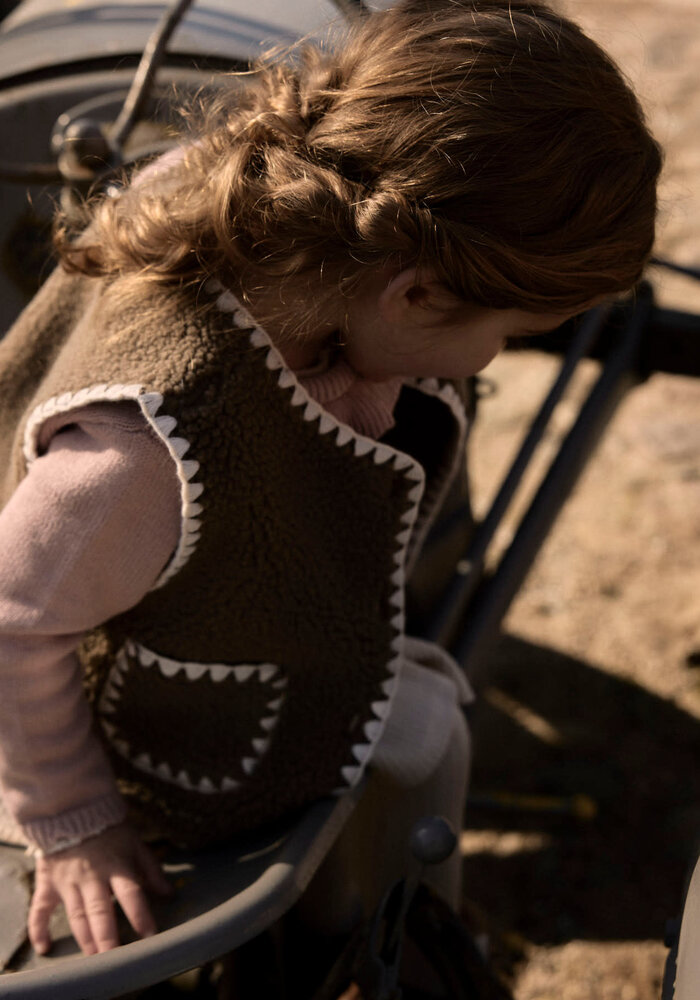 Lil' Atelier NMFLAJO LOOSE VEST LIL Shitake