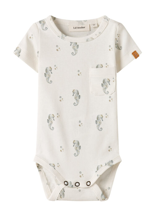 Lil' Atelier Lil' Atelier NBMGAYO SEV SS SLIM BODY LIL Coconut Milk SEAHORSE