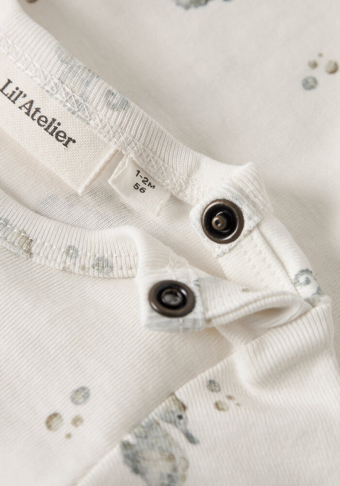 Lil' Atelier NBMGAYO SEV SS SLIM BODY LIL Coconut Milk SEAHORSE